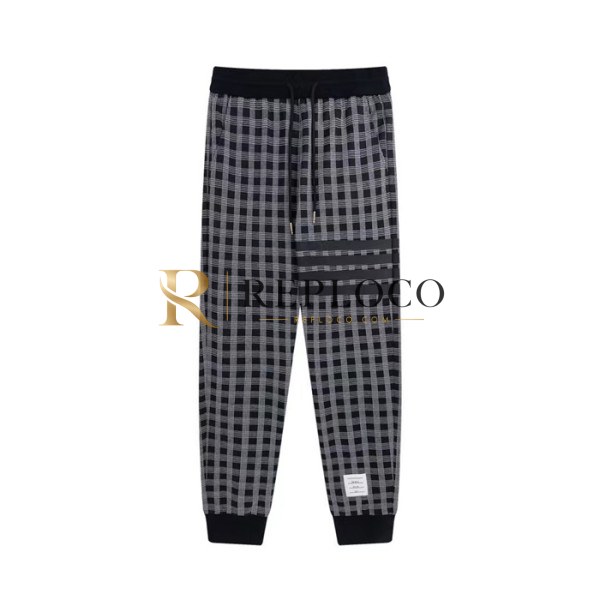 ✨[톰브라운]Thom Browne 2023 Mens Casual Training Pants - 톰브라운 2023 남성 캐쥬얼 트레이닝 팬츠 Tho0717x.Size(1 - 4).블랙