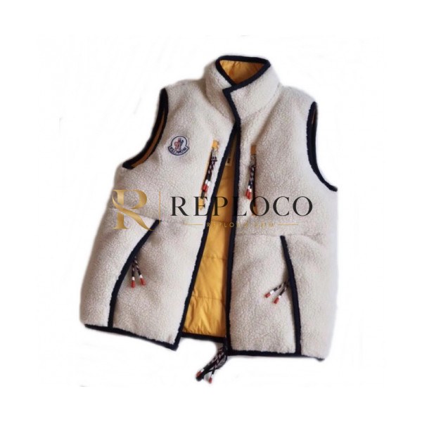 ✨[몽클레어]Moncler 2020 Mens Patch Logo Modern Flannel Duck Down Padding Vest - 몽클레어 2020 남성 패치 로고 모던 플란넬 덕다운 양면 패딩 조끼 Moc01334x.Size(s - m).아이보리