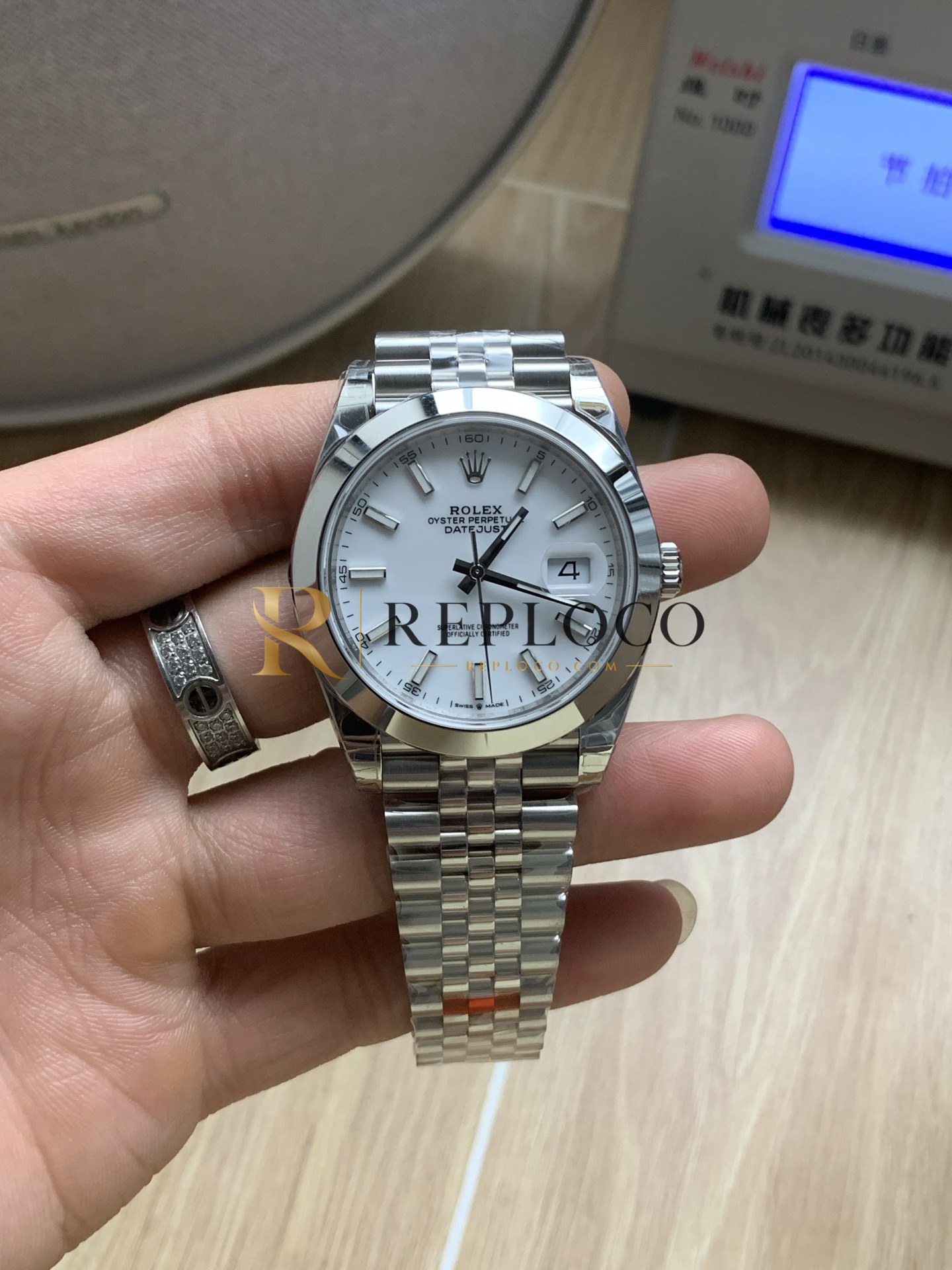 VS 공장 롤렉스 데이트저스트 41mm 126300 퓨어 화이트 다이얼 스무스 베젤 쥬빌리 브레이슬릿 1:1 슈퍼클론 DD3235 무브먼트