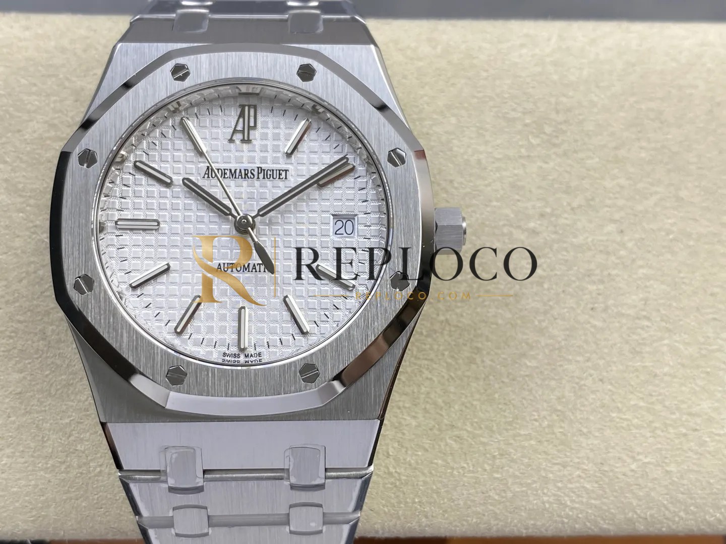 AP 로열 오크 39mm 15300 스테인리스 스틸 ZF 1:1 베스트 에디션 화이트 텍스처 다이얼 스테인리스 스틸 브레이슬릿 SA3120 슈퍼 클론