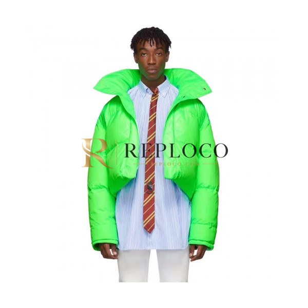 ✨Vetements 2019 Both-sides Duck Down Padding - 베트멍 2019 카모 맥밀란 리버시블 양면 구스다운 패딩 Vet0035x.Size(s - l).네온그린
