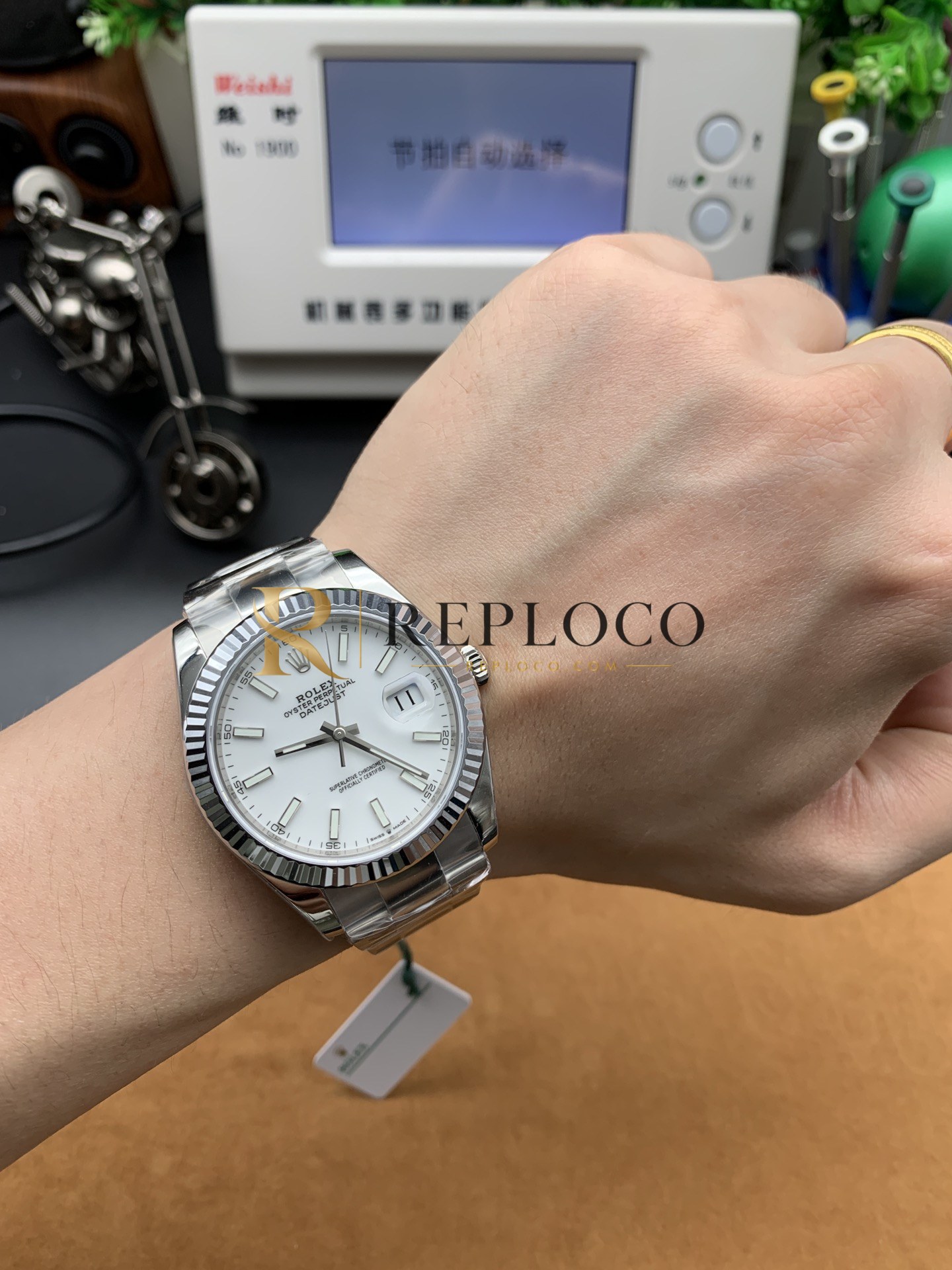 VS 공장 롤렉스 데이저스트 41mm 126334 퓨어 화이트 다이얼 플루티드 베젤 오이스터 브레이슬릿 1:1 슈퍼클론 DD3235 무브먼트 - 이미지 4