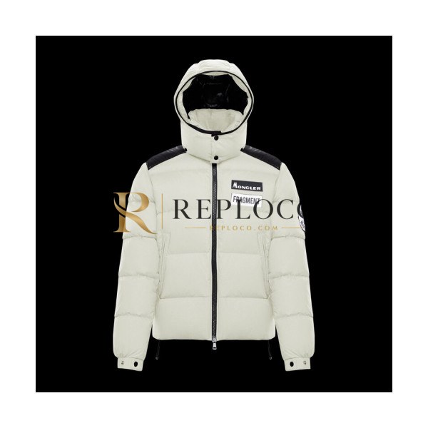 ✨Moncler 2019 Mens Patch Logo Modern Down Padding - 몽클레어 2019 남성 패치 로고 모던 다운패딩 Moc0778x.Size(m - 3xl).화이트