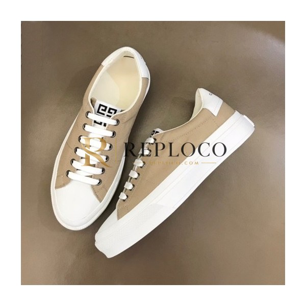✨지방시 남성 클래식 베이지 스니커즈