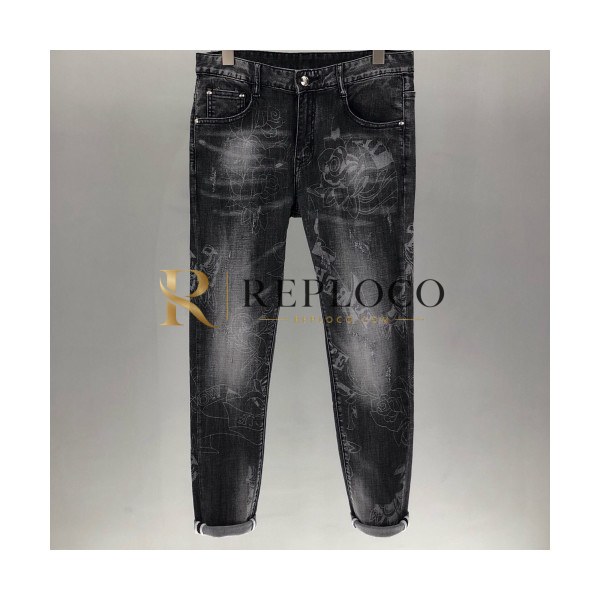 ✨Moncler 2019 Mens Metal Logo Slim Fit Denim Pants - 몽클레어 남성 메탈 로고 슬림핏 데님 팬츠 Moc0493x.Size(28 - 38).블랙