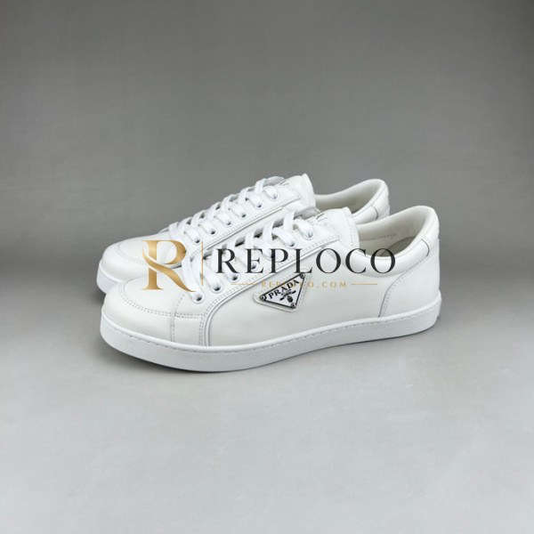 ✨Prada Men’s Classic White Sneakers