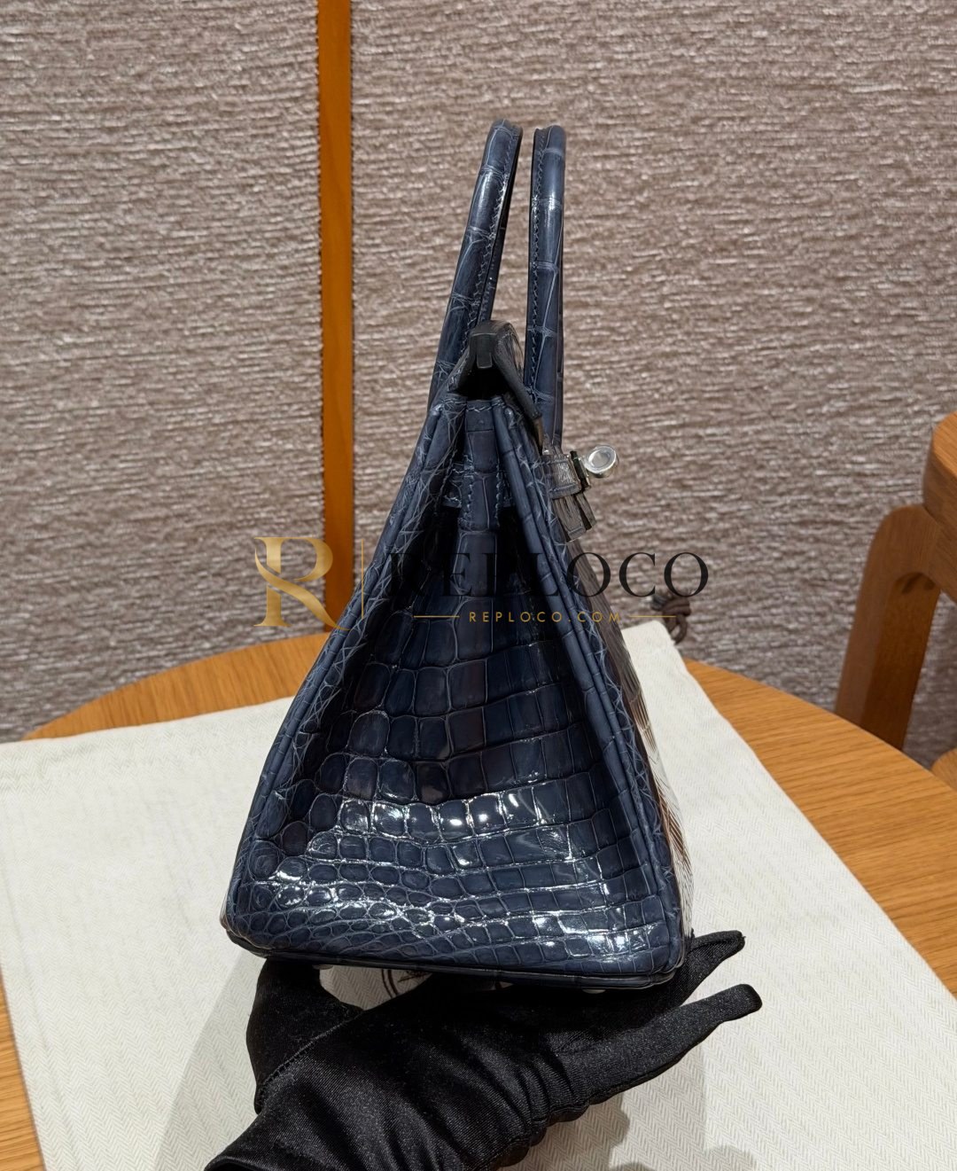 올수공 에르메스 버킨 25 blue tempete 악어 가죽 팔라듐 하드웨어 상세 이미지 3